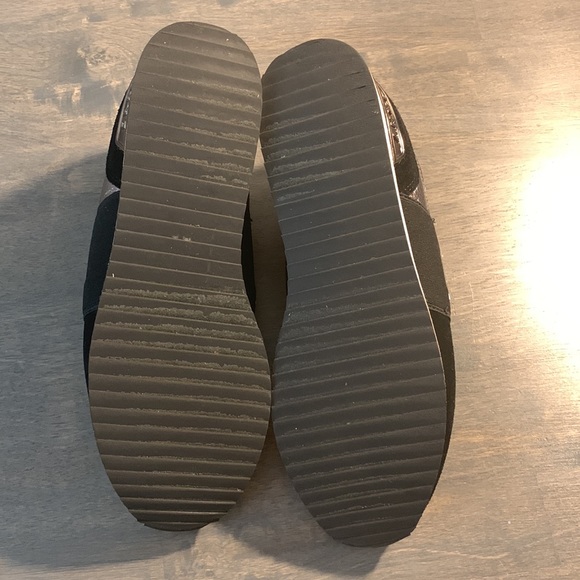 DKNY Marli Slip-On Sneakers - Picture 8 of 14